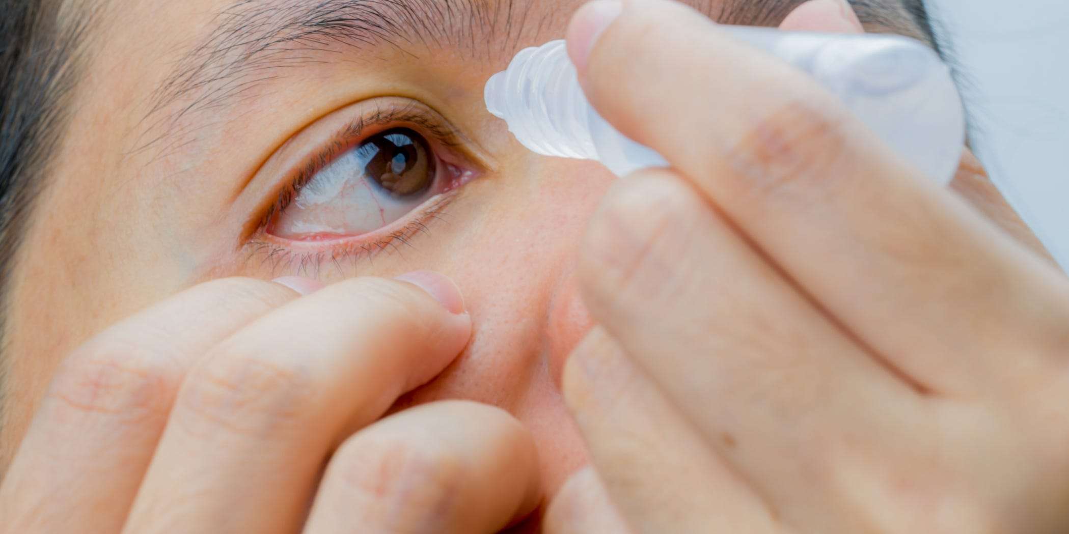 5 home remedies to treat pink eye, according to eye doctors