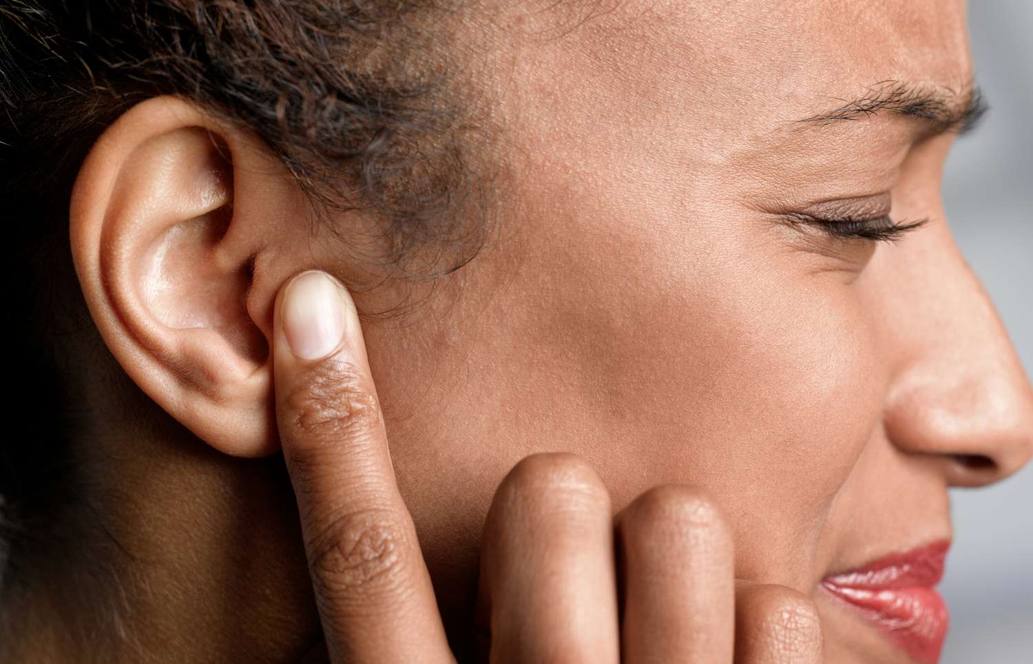 Ear Pain and Allergies: Treatment and Preventing Infection
