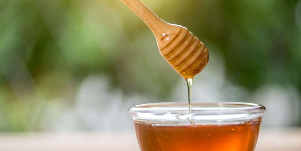 People Are Eating Honey For Their Spring AllergiesBut ...